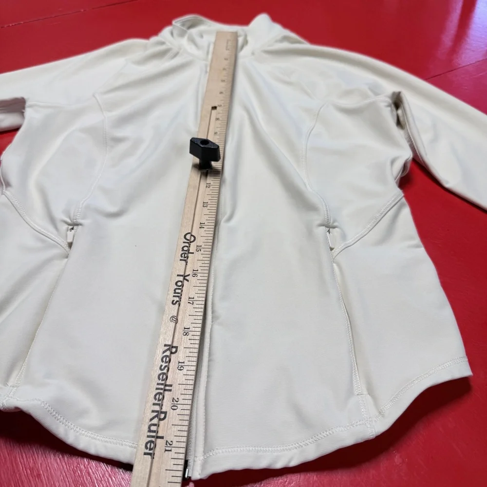 OLD NAVY OFF WHITE BUTTER ACTIVE POWER SOFT JACKET TOP - Picture 3 of 8